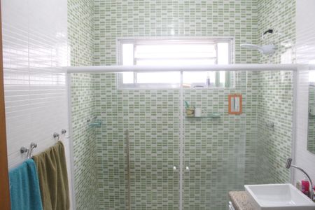 Casa à venda com 200m², 3 quartos e 2 vagasBanheiro 1