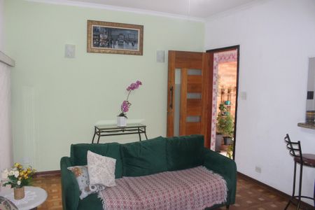 Casa à venda com 200m², 3 quartos e 2 vagasSala