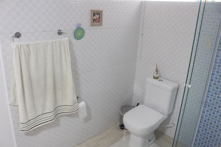 Casa à venda com 200m², 3 quartos e 2 vagasBanheiro 2