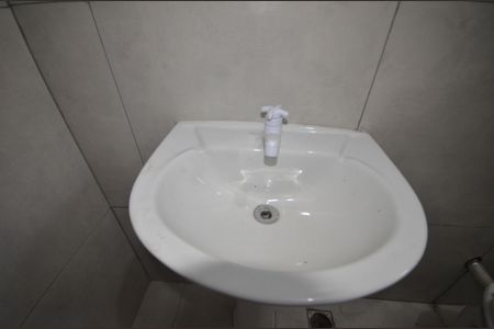 Casa para alugar com 45m², 1 quarto e sem vagaBanheiro