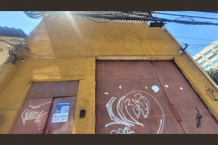 Casa para alugar com 45m², 1 quarto e sem vaga Casa para alugar com 45m², 1 quarto e sem vagaFachada