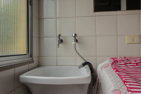 Apartamento à venda com 70m², 2 quartos e 1 vagaÁrea de Serviço