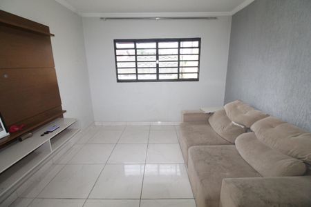 Sala de casa para alugar com 2 quartos, 150m² em Jardim das Industrias, São José dos Campos