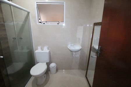 Banheiro  de casa para alugar com 2 quartos, 150m² em Jardim das Industrias, São José dos Campos