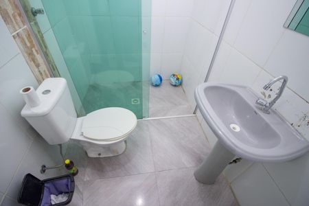 Casa à venda com 160m², 3 quartos e 4 vagas Casa à venda com 160m², 3 quartos e 4 vagasBanheiro Social