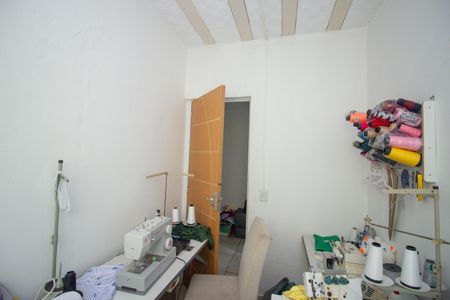 Casa à venda com 160m², 3 quartos e 4 vagas Casa à venda com 160m², 3 quartos e 4 vagasQuarto 2