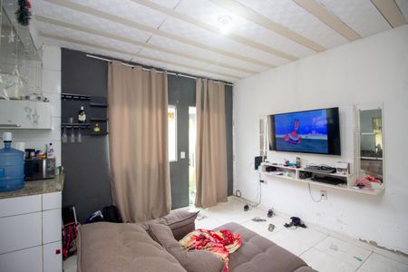 Sala de casa à venda com 3 quartos, 160m² em Parque Xangri-lá, Contagem