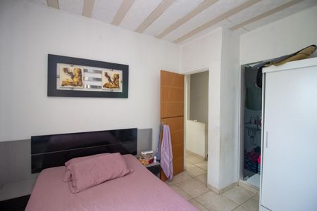 Casa à venda com 160m², 3 quartos e 4 vagas Casa à venda com 160m², 3 quartos e 4 vagasQuarto Suíte