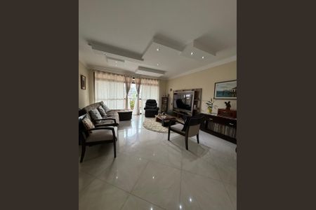 Apartamento à venda com 3 quartos, 150m² em Vila Rosalia, Guarulhos