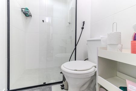 Apartamento à venda com 52m², 2 quartos e 1 vagaBanheiro Social