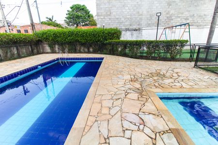 Apartamento para alugar com 52m², 2 quartos e 1 vaga Apartamento para alugar com 52m², 2 quartos e 1 vagaÁrea comum - Piscina