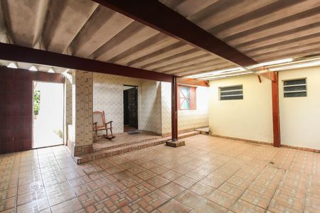 Casa para alugar com 80m², 3 quartos e 1 vaga Casa para alugar com 80m², 3 quartos e 1 vagaGaragem