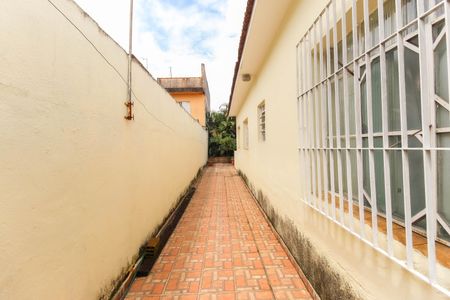 Casa para alugar com 80m², 3 quartos e 1 vaga Casa para alugar com 80m², 3 quartos e 1 vagaCorredor Externo