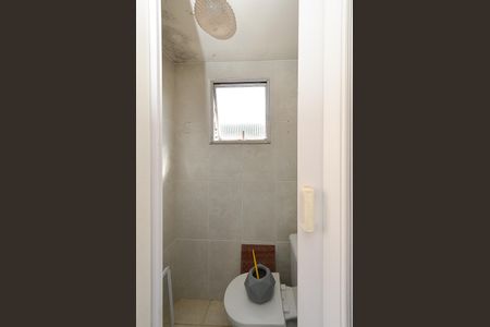 Apartamento à venda com 65m², 2 quartos e 1 vagaÁrea de Serviço