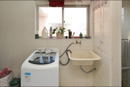 Apartamento à venda com 65m², 2 quartos e 1 vagaÁrea de Serviço