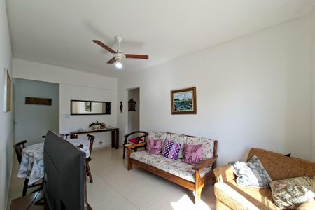 Sala de apartamento para alugar com 1 quarto, 51m² em Vila Tupi, Praia Grande