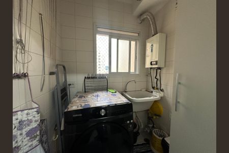 Apartamento à venda com 73m², 3 quartos e 1 vagaÁrea de Serviço