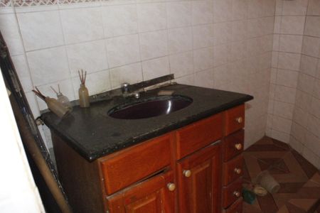 Casa de condomínio à venda com 80m², 3 quartos e sem vagaBanheiro da Suíte