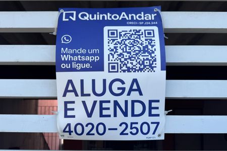 Casa à venda com 70m², 3 quartos e 2 vagasPlaca 