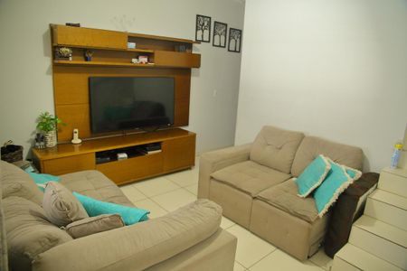 'Sala de casa para alugar com 3 quartos, 70m² em Bairro dos Casa, São Bernardo do Campo