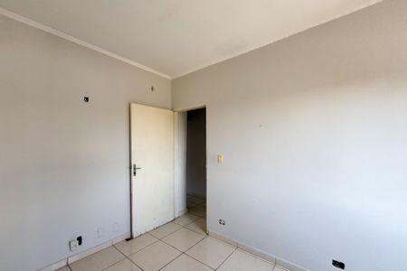 Casa à venda com 70m², 3 quartos e 2 vagasQuarto 1