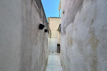 Casa à venda com 70m², 3 quartos e 2 vagasQuintal 