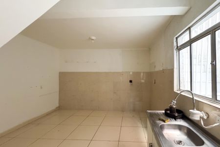 Casa à venda com 70m², 3 quartos e 2 vagasCozinha 2