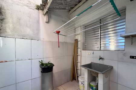 Casa à venda com 70m², 3 quartos e 2 vagasÁrea de Serviço 2