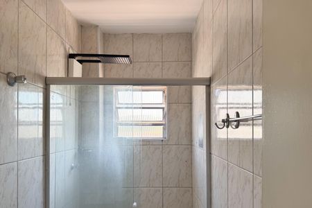 Casa à venda com 70m², 3 quartos e 2 vagasBanheiro Social 1