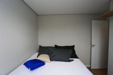 quarto 1 de apartamento à venda com 2 quartos, 43m² em Jardim Monte Alegre, Taboão da Serra