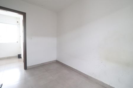 Quarto kit net 03 de casa de condomínio à venda com 7 quartos, 300m² em Santo Afonso, Novo Hamburgo