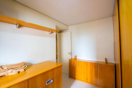 Apartamento à venda com 124m², 4 quartos e 4 vagasQuarto 3