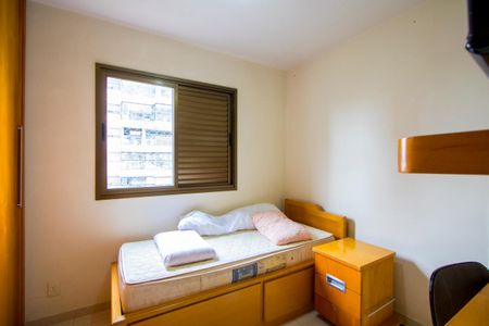 Apartamento à venda com 124m², 4 quartos e 4 vagasQuarto 2 - Suíte