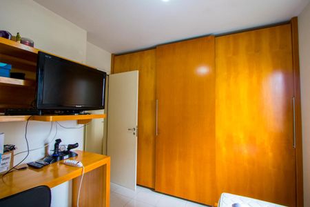 Apartamento à venda com 124m², 4 quartos e 4 vagasQuarto 2 - Suíte