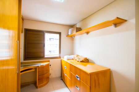 Apartamento à venda com 124m², 4 quartos e 4 vagasQuarto 3