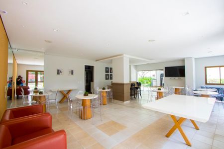 Apartamento à venda com 124m², 4 quartos e 4 vagasÁrea comum - Salão de festas