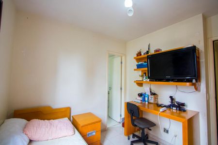 Apartamento à venda com 124m², 4 quartos e 4 vagasQuarto 2 - Suíte