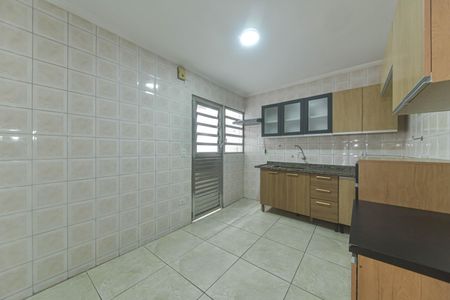 Casa para alugar com 100m², 3 quartos e 2 vagas Casa para alugar com 100m², 3 quartos e 2 vagasCozinha