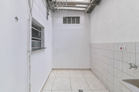 Casa para alugar com 100m², 3 quartos e 2 vagas Casa para alugar com 100m², 3 quartos e 2 vagasLavanderia