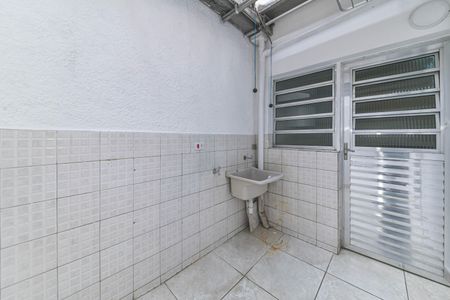Casa para alugar com 100m², 3 quartos e 2 vagas Casa para alugar com 100m², 3 quartos e 2 vagasLavanderia