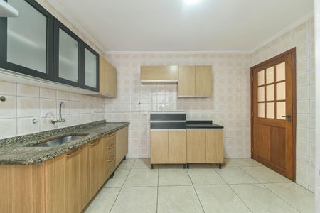 Casa para alugar com 100m², 3 quartos e 2 vagas Casa para alugar com 100m², 3 quartos e 2 vagasCozinha