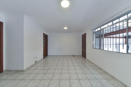 Sala de casa para alugar com 3 quartos, 100m² em Jardim Aeroporto, São Paulo