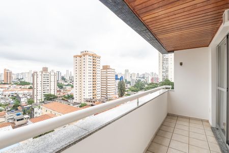 Apartamento à venda com 65m², 2 quartos e 1 vagaVaranda