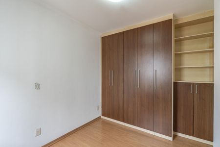 Apartamento à venda com 65m², 2 quartos e 1 vagaQuarto 2