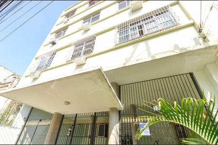 Apartamento para alugar com 80m², 3 quartos e 1 vagaFachada