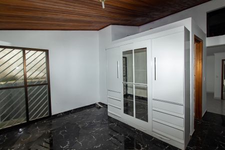 Casa para alugar com 256m², 2 quartos e 3 vagas Casa para alugar com 256m², 2 quartos e 3 vagasSuíte 1