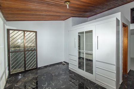 Casa para alugar com 256m², 2 quartos e 3 vagas Casa para alugar com 256m², 2 quartos e 3 vagasSuíte 1