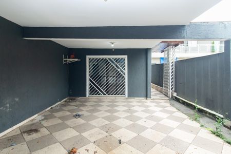 Casa para alugar com 256m², 2 quartos e 3 vagas Casa para alugar com 256m², 2 quartos e 3 vagasGaragem