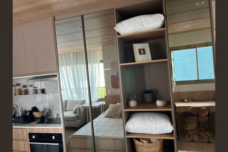 Apartamento para alugar com 27m², 1 quarto e sem vaga