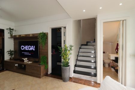 Casa de condomínio à venda com 132m², 3 quartos e 2 vagasSala